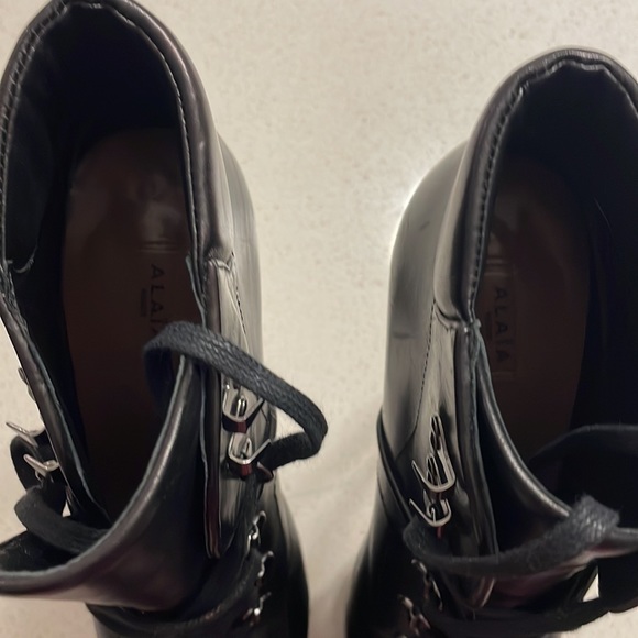 Authentic Alaia Hiking Boots (Leather) - Picture 12 of 13